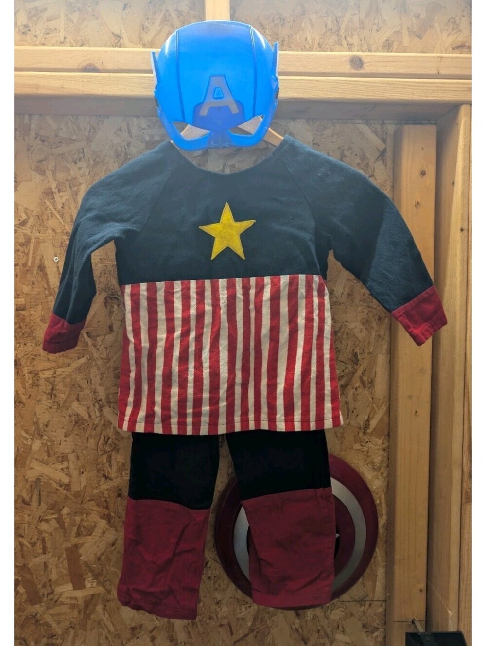Boys Captain America Costume Size 4/5 Handmade. Quality Material.